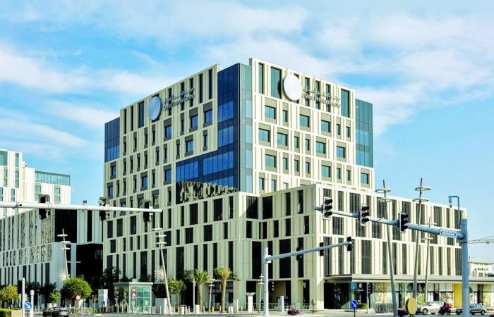 تداول واقتصاد | قطر للمال: طلبات من 2300 شركة لترخيصها بالمركز | عيون الجزيرة مال واقتصاد