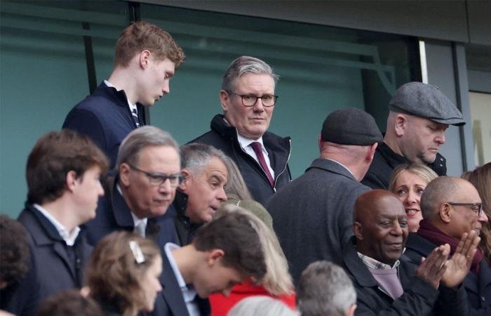 «عاصفة إبستين» تضرب ستارمر ودعوات «عمالية» لتنحيه | عيون الجزيرة