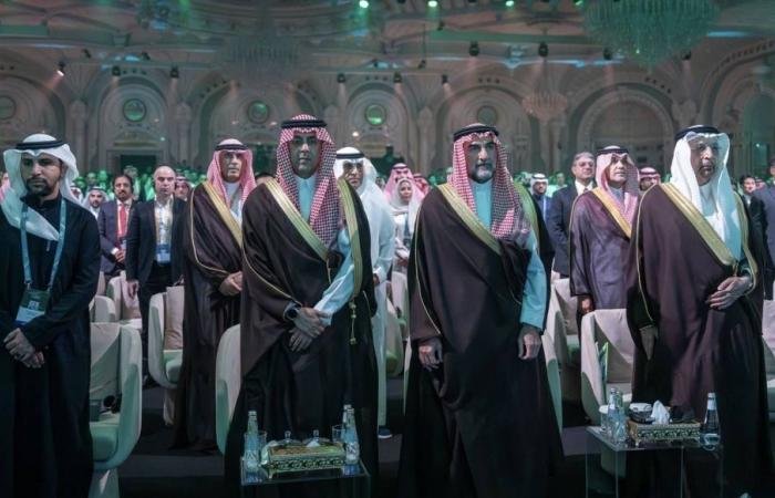 أخبار السعودية | الرميان يفتتح أعمال النسخة الرابعة من منتدى صندوق الاستثمارات العامة والقطاع الخاص بالرياض | عيون الجزيرة السعودية الان