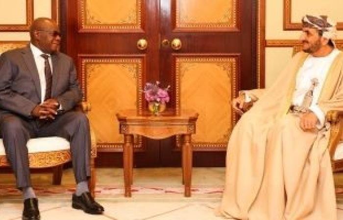 أخبار سلطنة عمان | وكيل وزارة الخارجية يتسلم نسخًا من أوراق اعتماد عدد من السفراء المعينين لدى سلطنة عُمان | عيون الجزيرة الاخبارية عمان