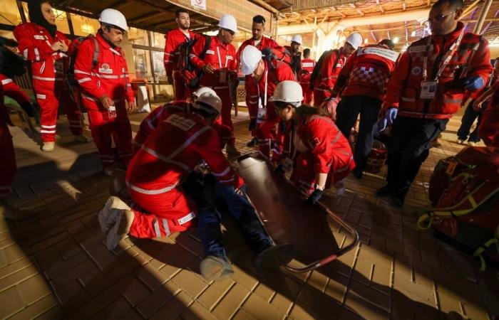 أخبار قطر | الهلال الأحمر ينفذ سيناريوهات محاكاة للكوارث | عيون الجزيرة قطر