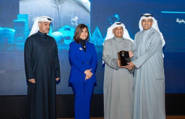 أخبار الكويت | انطلاق أعمال مؤتمر البحث العلمي الخامس في مدينة صباح السالم الجامعية | عيون الجزيرة الكويت