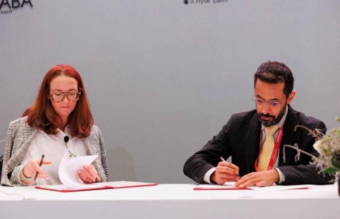 «دبي للسلع» ينوي الانضمام إلى مجلس الألماس الطبيعي