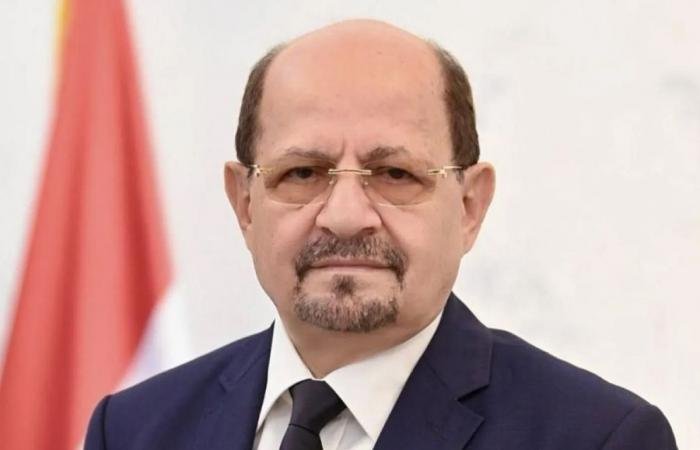 الحكومة اليمنية: إعادة ترتيب الوضع السياسي والعسكري وتوحيد القرار الوطني | عيون الجزيرة