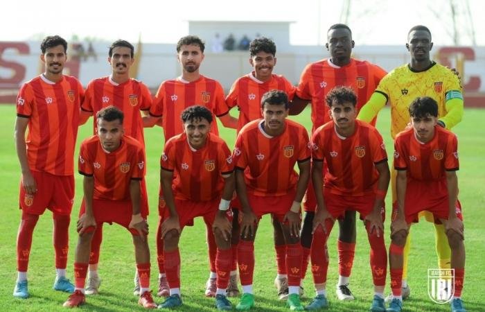 90 دقيقة تفصل بيش عن الحلم