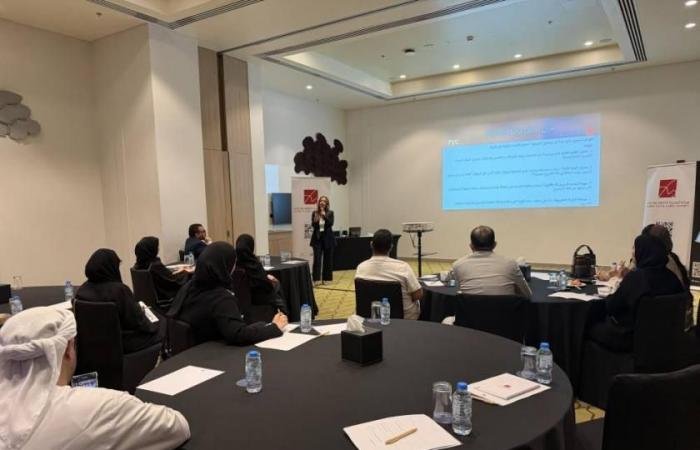 الامارات الان | ورش متخصصة تستهدف إعداد جيل إعلامي جديد | عيون الجزيرة الامارات