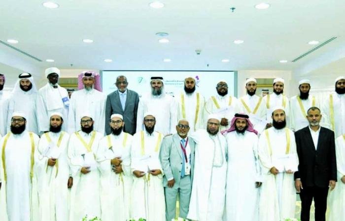 أخبار قطر | د. خالد آل ثاني: دعم البرامج التعليمية المتخصصة لنشر «العربية» | عيون الجزيرة قطر