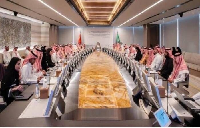 السعودية والصين تبحثان التعاون بالطاقة ضمن مبادرة الحزام والطريق