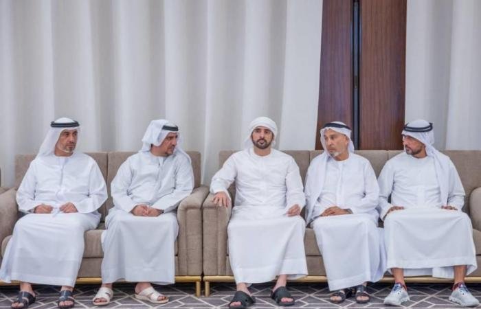 الامارات الان | حمدان بن محمد يقدم واجب العزاء في وفاة عبدالمجيد صديقي | عيون الجزيرة الامارات