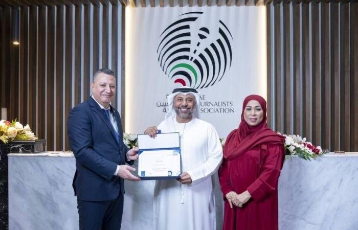 الامارات الان | إماراتي مستشاراً دولياً للإعلام المجتمعي وعضواً بمجلس إدارة المنظمة الدولية للصحافة | عيون الجزيرة الامارات