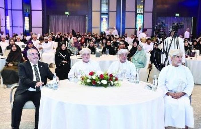 أخبار سلطنة عمان | "الصحة" تعلن نتائج المسح الوطني للأمراض غير المعدية.. والسمنة عامل الاختطار الأكثر تأثيرا | عيون الجزيرة الاخبارية عمان