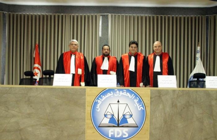 أخبار قطر | د. مرشد بن شاهين الكواري ينال درجة الدكتوراه الثانية في الحقوق بتقدير "امتياز" | عيون الجزيرة قطر