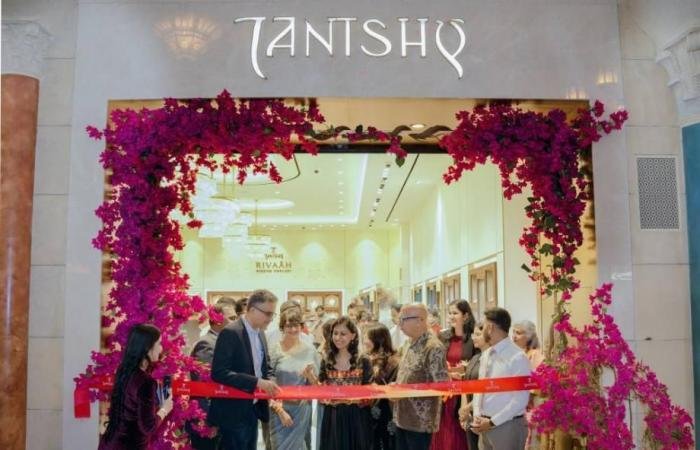 «تانيشك» تفتتح فرعاً في دبي الجنوب