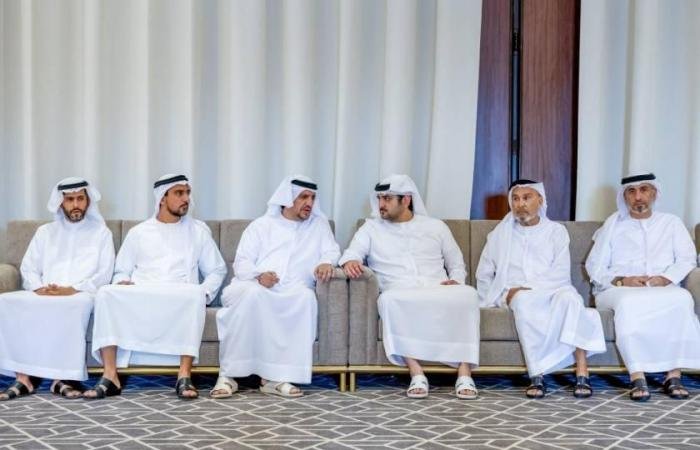 الامارات الان | مكتوم بن محمد يعزي في وفاة عبدالمجيد صديقي | عيون الجزيرة الامارات