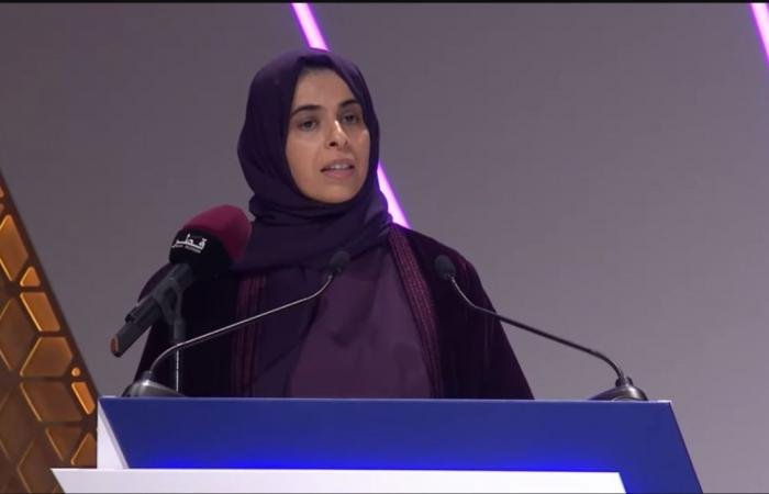 أخبار قطر | لولوة الخاطر: توفير أكثر من 7 آلاف مقعد مجاني ومخفض بقيمة ملياري ريال بالمدارس (فيديو) | عيون الجزيرة قطر