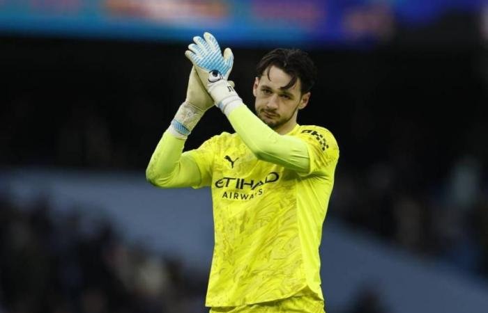 الرياضة الان | حارس مانشستر سيتي محبط من ضياع الرقم 1 | عيون الجزيرة الرياضي