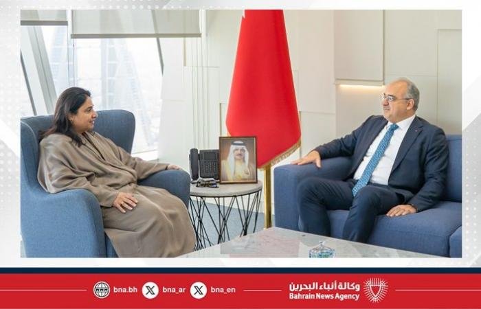 أخبار البحرين | المدير العام لمعهد الإدارة العامة تستقبل سفير الجمهورية اللبنانية لدى مملكة البحرين | عيون الجزيرة