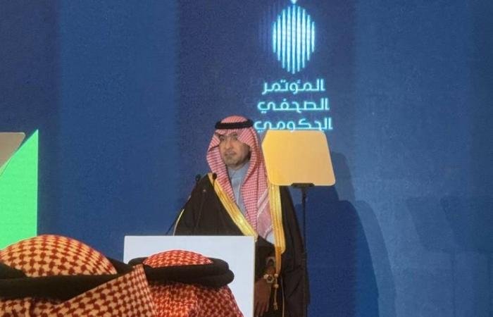 أخبار السعودية | الحقيل: سيتم تفعيل برامج للتوازن العقاري بمناطق المملكة | عيون الجزيرة السعودية الان