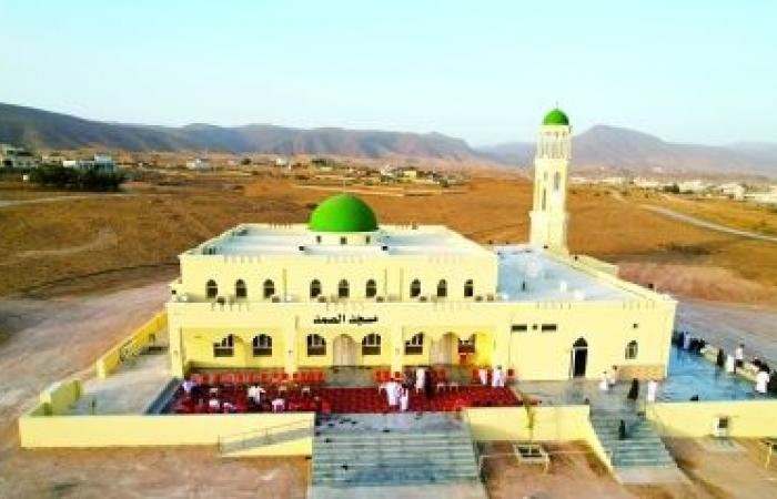 أخبار سلطنة عمان | افتتاح مسجد الصمد بولاية صلالة | عيون الجزيرة الاخبارية عمان