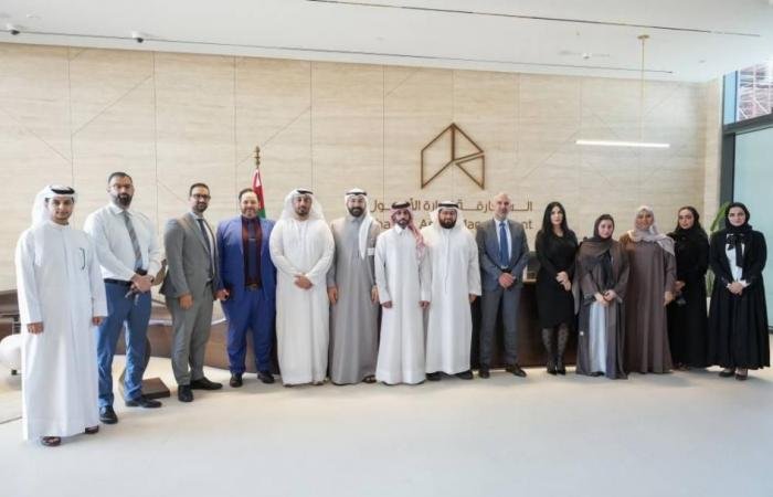 «الشارقة لإدارة الأصول» تستقبل وفد «عقار» لتبادل الخبرات المؤسسية