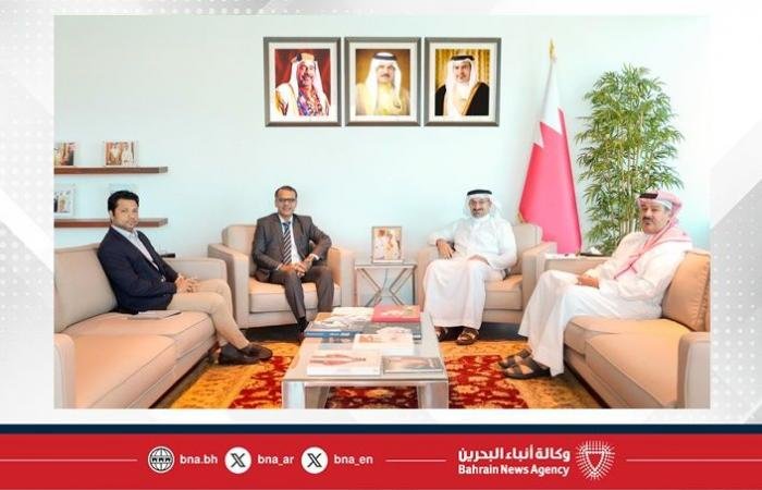 أخبار البحرين | وزير الصناعة والتجارة يلتقي سفير جمهورية باكستان الإسلامية لدى مملكة البحرين | عيون الجزيرة