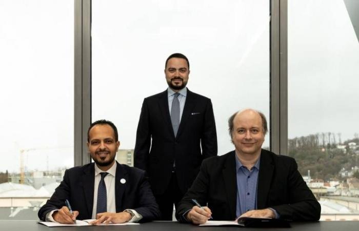 مشروع مشترك في أبوظبي للسحابة السيادية والذكاء الاصطناعي