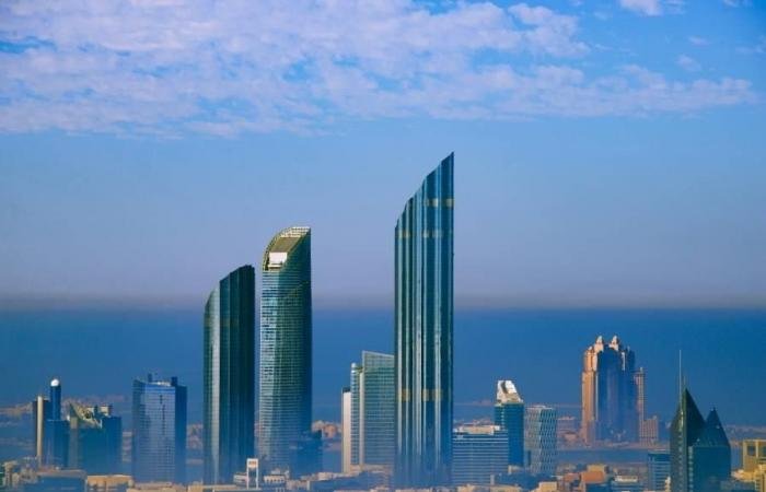 «سيمافور»: الإمارات رائدة التكنولوجيا في الشرق الأوسط