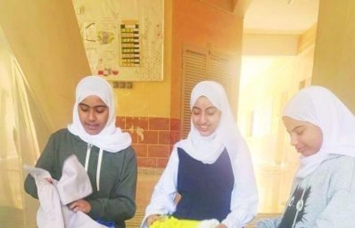 أخبار سلطنة عمان | "ملبسي طريقي للإحسان" مبادرة مدرسية تجمع بين الاستدامة والعمل الخيري | عيون الجزيرة الاخبارية عمان