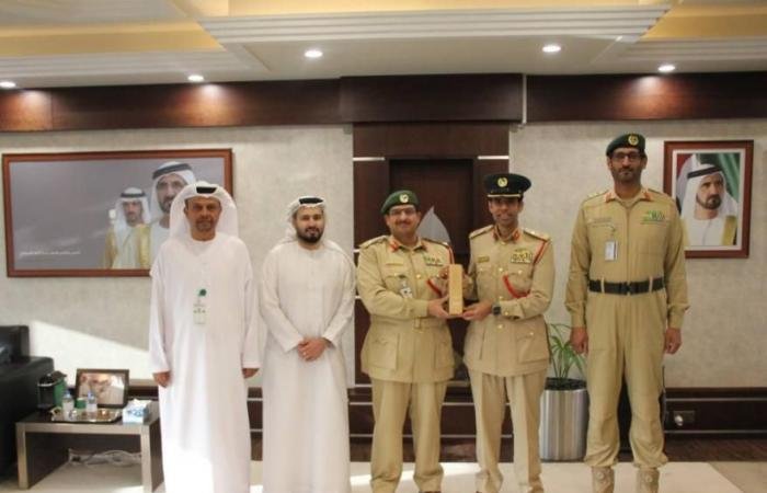 الامارات الان | شرطة دبي تفوز بجائزة «إنترسك 2026» | عيون الجزيرة الامارات