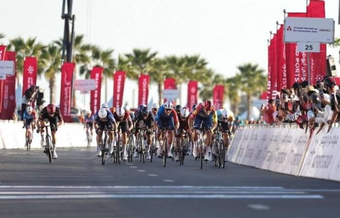 الرياضة الان | جوناثان ميلان.. بطل المرحلة الرابعة لطواف الإمارات | عيون الجزيرة الرياضي