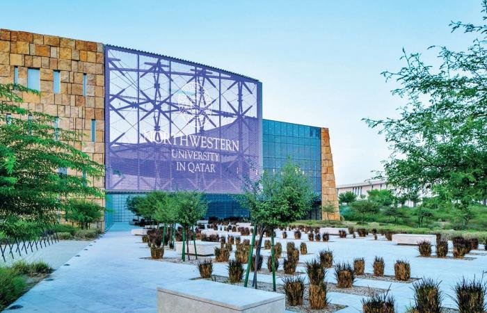 أخبار قطر | «البلاتينية» لأول خريجة من جامعة نورثويسترن | عيون الجزيرة قطر