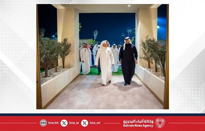أخبار البحرين | صاحب السمو الملكي الأمير سلمان بن حمد آل خليفة نائب جلالة الملك ولي العهد يشهد السباق العشرين للخيل | عيون الجزيرة