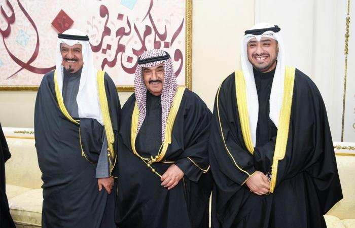 أخبار الكويت | ناصر المحمد استقبل حشود المهنئين بشهر رمضان | عيون الجزيرة الكويت