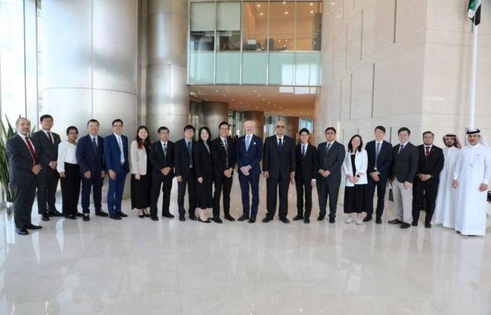 الامارات الان | «الاتحادية للرقابة النووية» تبحث التعاون مع سنغافورة | عيون الجزيرة الامارات