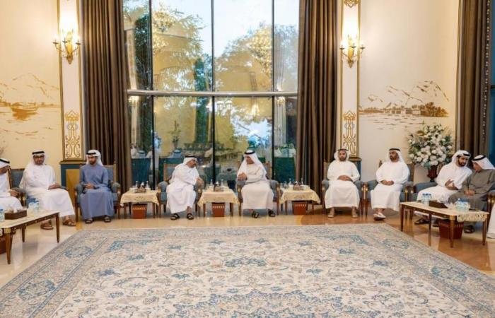 الامارات الان | حاكم رأس الخيمة يستقبل وفد «الخارجية» على الإفطار | عيون الجزيرة الامارات