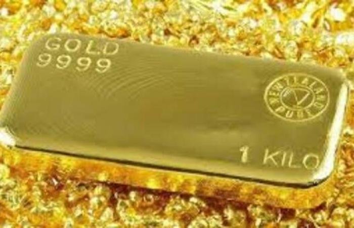 UBS: أونصة الذهب ستصل إلى 6200 دولار بـ2026