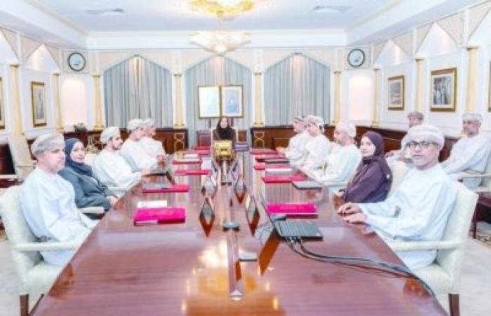 أخبار سلطنة عمان | اعتماد قواعد رابطة الخريجين والقبول المباشر للطلبة بجامعة السلطان قابوس | عيون الجزيرة الاخبارية عمان