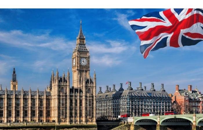 أخبار قطر | السفارة البريطانية: تصريح سفر إلكتروني إلزامي للقطريين اعتبارًا من 25 فبراير 2026 | عيون الجزيرة قطر