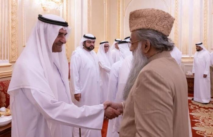 الامارات الان | الشرقي يستقبل المهنئين بشهر رمضان | عيون الجزيرة الامارات