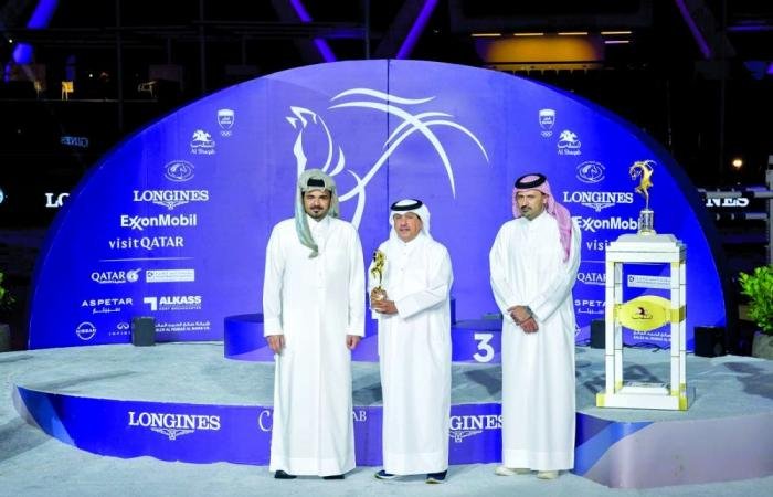 أخبار قطر | جائزة تقدير خاصة في جولات الدوحة للفروسية لـ حمد الطبية | عيون الجزيرة قطر