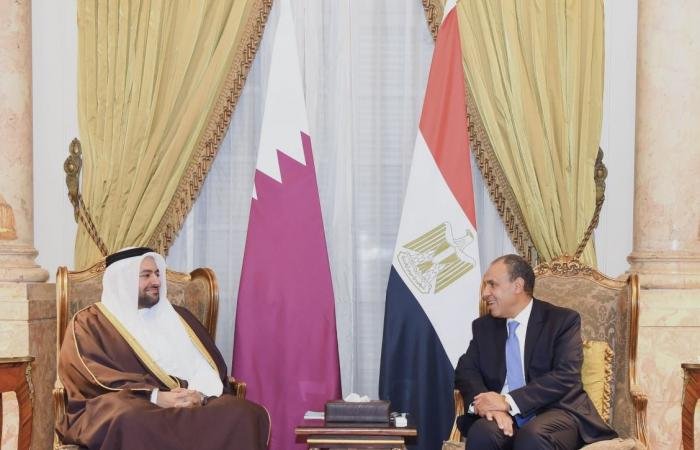 أخبار قطر | وزير الدولة بوزارة الخارجية يجتمع مع وزير الخارجية المصري | عيون الجزيرة قطر