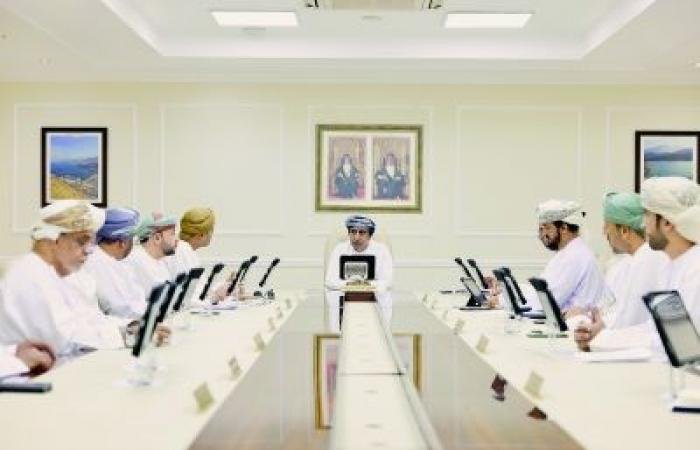 أخبار سلطنة عمان | "بلدي" مسندم يناقش توسعة مدينة محاس الصناعية بخصب وتطوير المناطق التجارية | عيون الجزيرة الاخبارية عمان