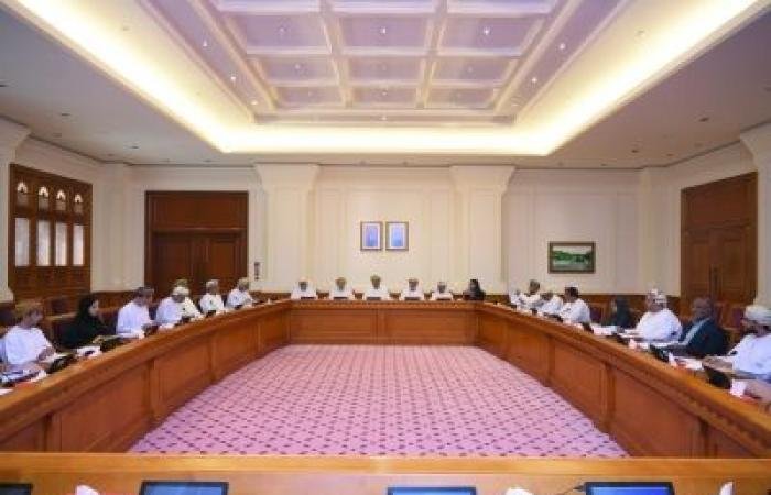 أخبار سلطنة عمان | "اقتصادية الدولة" تناقش مرئيات مشروع قانون النقل البري الخليجي الموحد | عيون الجزيرة الاخبارية عمان