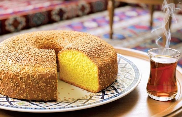 أخبار قطر | موائد رمضانية| قرص العقيلي (كيكة الطيبين) | عيون الجزيرة قطر