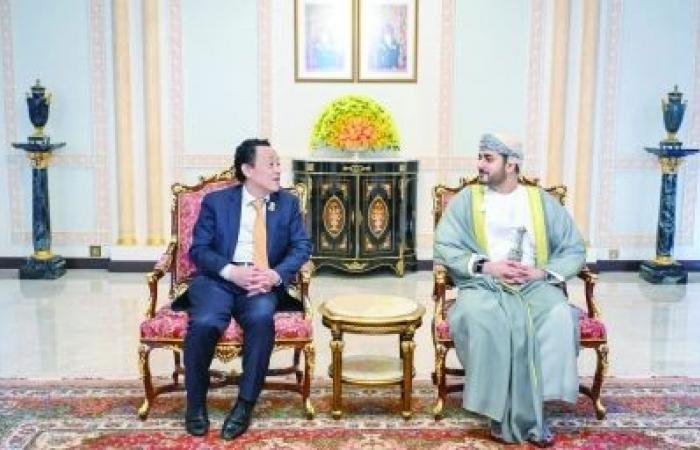 أخبار سلطنة عمان | السيد ذي يزن يستعرض علاقات التعاون وسبل تطوير الشراكة مع "الفاو" | عيون الجزيرة الاخبارية عمان