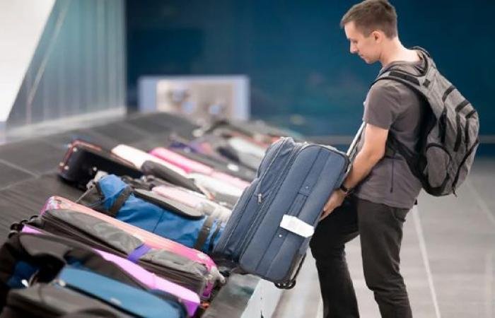 الرسوم على الوزن الزائد.. قلق دائم للمسافرين