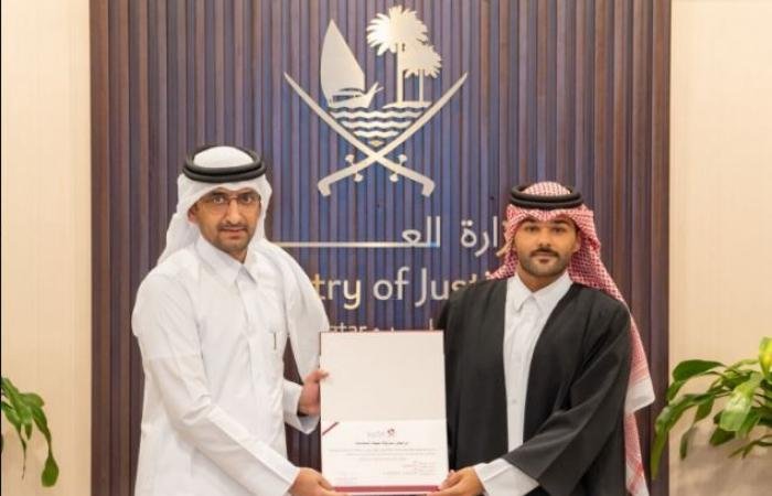 أخبار قطر | خمسة محامين جدد يؤدون اليمين القانونية أمام لجنة قبول المحامين | عيون الجزيرة قطر