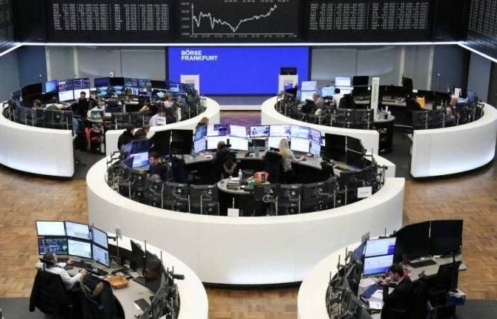 الأسهم الأوروبية ترتفع مع تقييم نتائج شركات