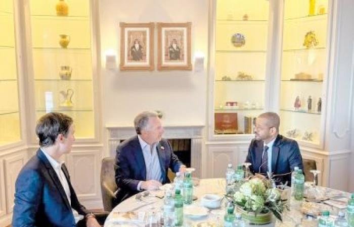 أخبار سلطنة عمان | السيد بدر: تقدم ملحوظ في المفاوضات الأمريكية الإيرانية واستئنافها بعد التشاور | عيون الجزيرة الاخبارية عمان