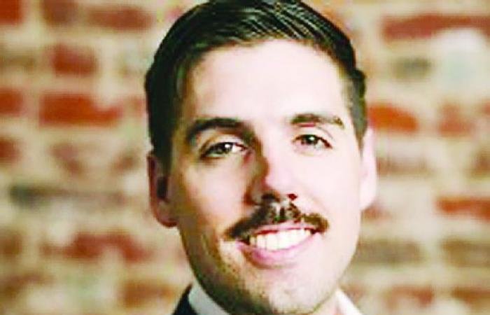 لا تُغالوا في تنظيم التقنيات المتطورة